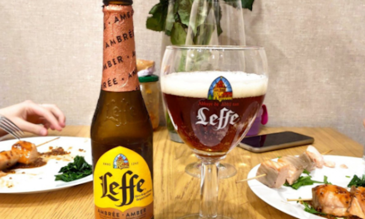 Leffe Amber bij het eten